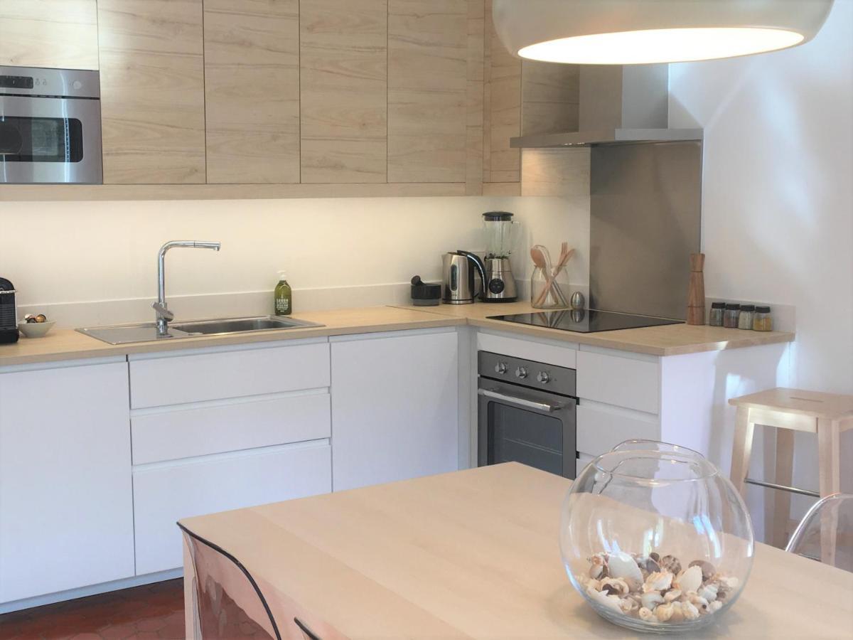 Appartement Coup De Coeur Vieux Port-republique Marseilles